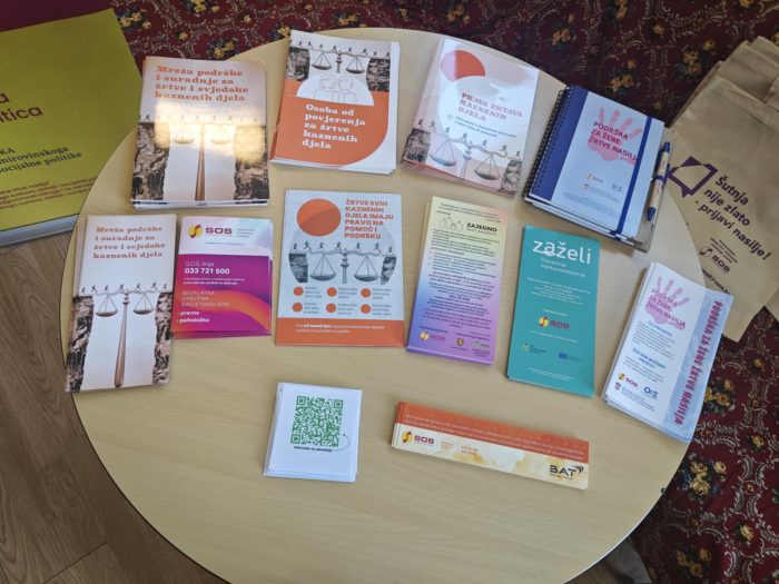 e5eb3295-f61a-41ce-8f5f-319e099cb2d1